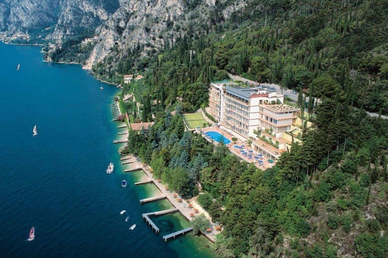Hotel Astor Limone sul Garda Buitenkant foto