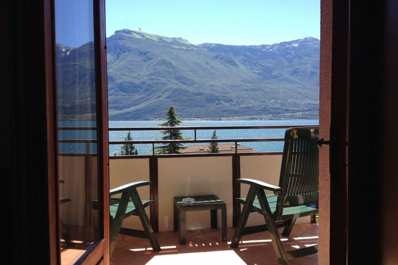 Hotel Astor Limone sul Garda Buitenkant foto