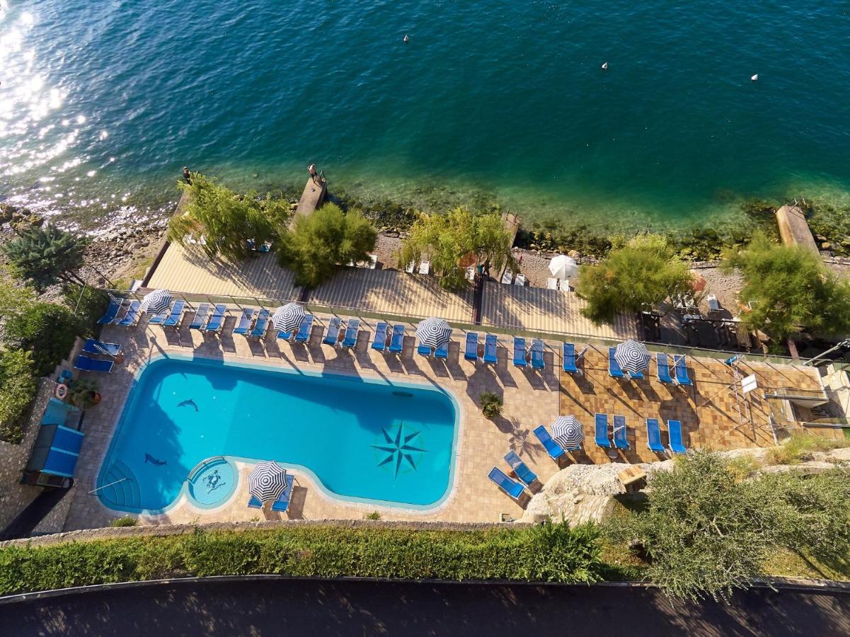 Hotel Astor Limone sul Garda Buitenkant foto