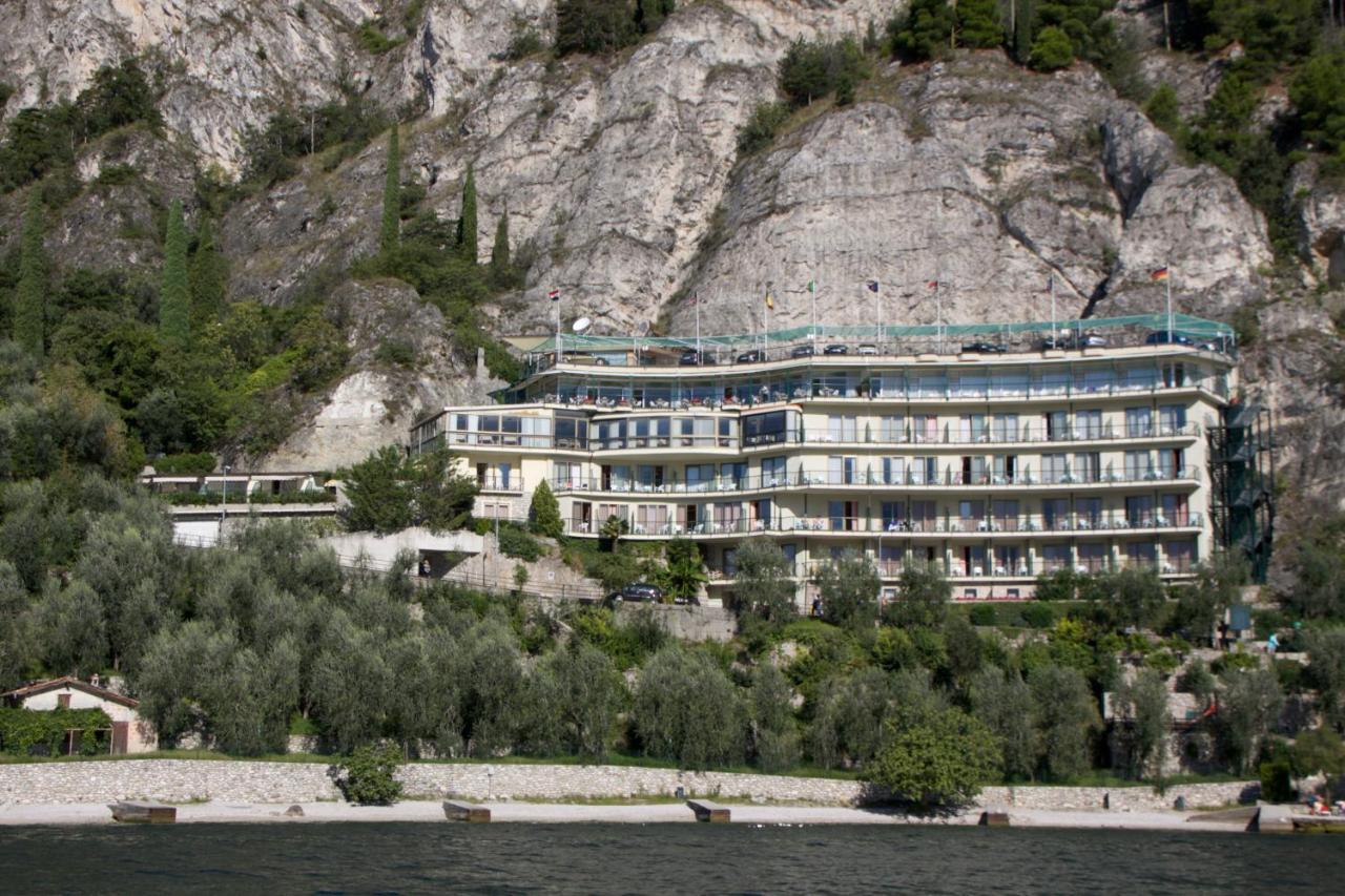 Hotel Astor Limone sul Garda Buitenkant foto