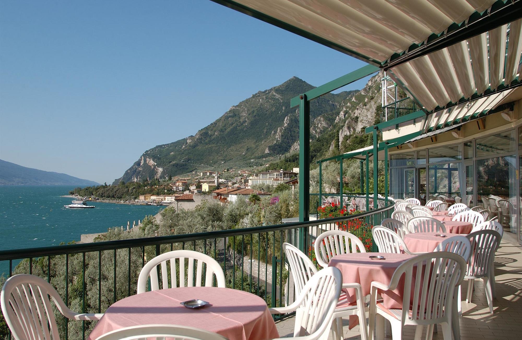 Hotel Astor Limone sul Garda Buitenkant foto